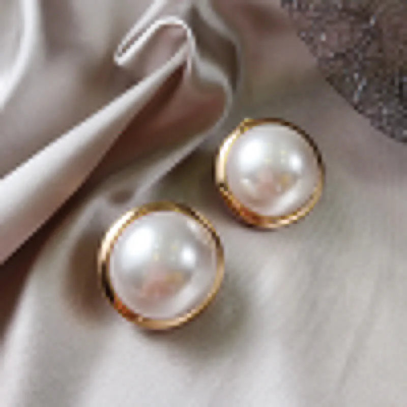 Korean Big Round Simulated Pearl Stud Earrings – Classic & Elegant Pearl Stud Earrings Qme