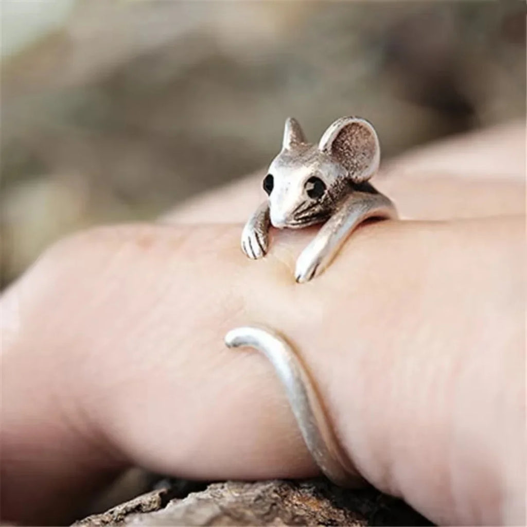 Vintage Mouse Animal Finger Ring – Antique Silver Gothic Gothic Animal Ring Qme