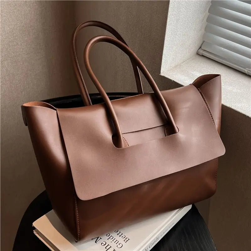 Korean Retro Tote Bag – Premium PU Commuter Handbag Tote Handbag Qme
