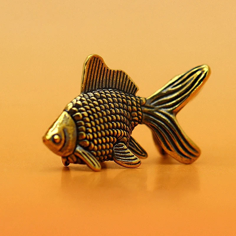 Retro Brass Goldfish Tea Pet Figurine | Cute Desk Décor Gift Brass Figurine Qme