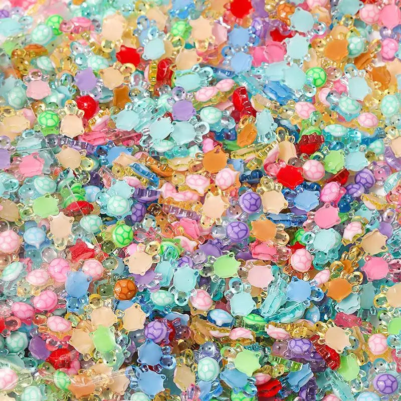 100Pcs Glow-in-the-Dark Mini Turtle Figurines – DIY Decor Miniature Figurines Qst