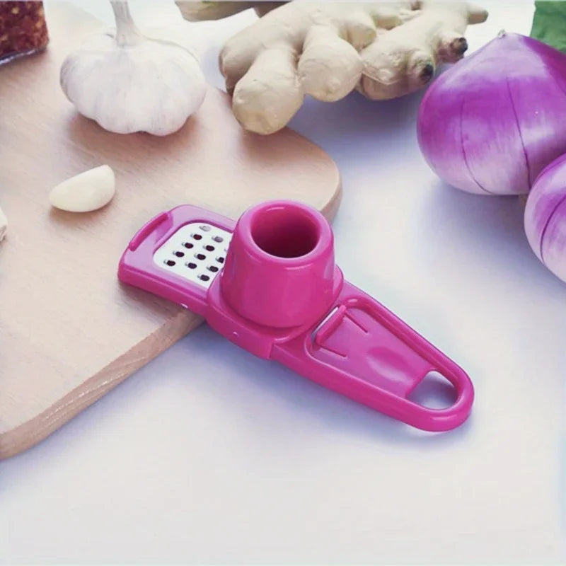 Manual Garlic & Ginger Press Multi-functional Kitchen Cutter Garlic Ginger Press Qme