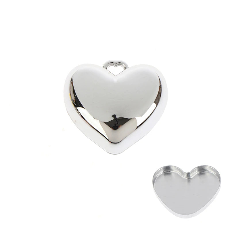 Heart Shape Mini Empty Compact – Blush & Eyeshadow Case + Mirror Cosmetic Compact Case Qst Silver